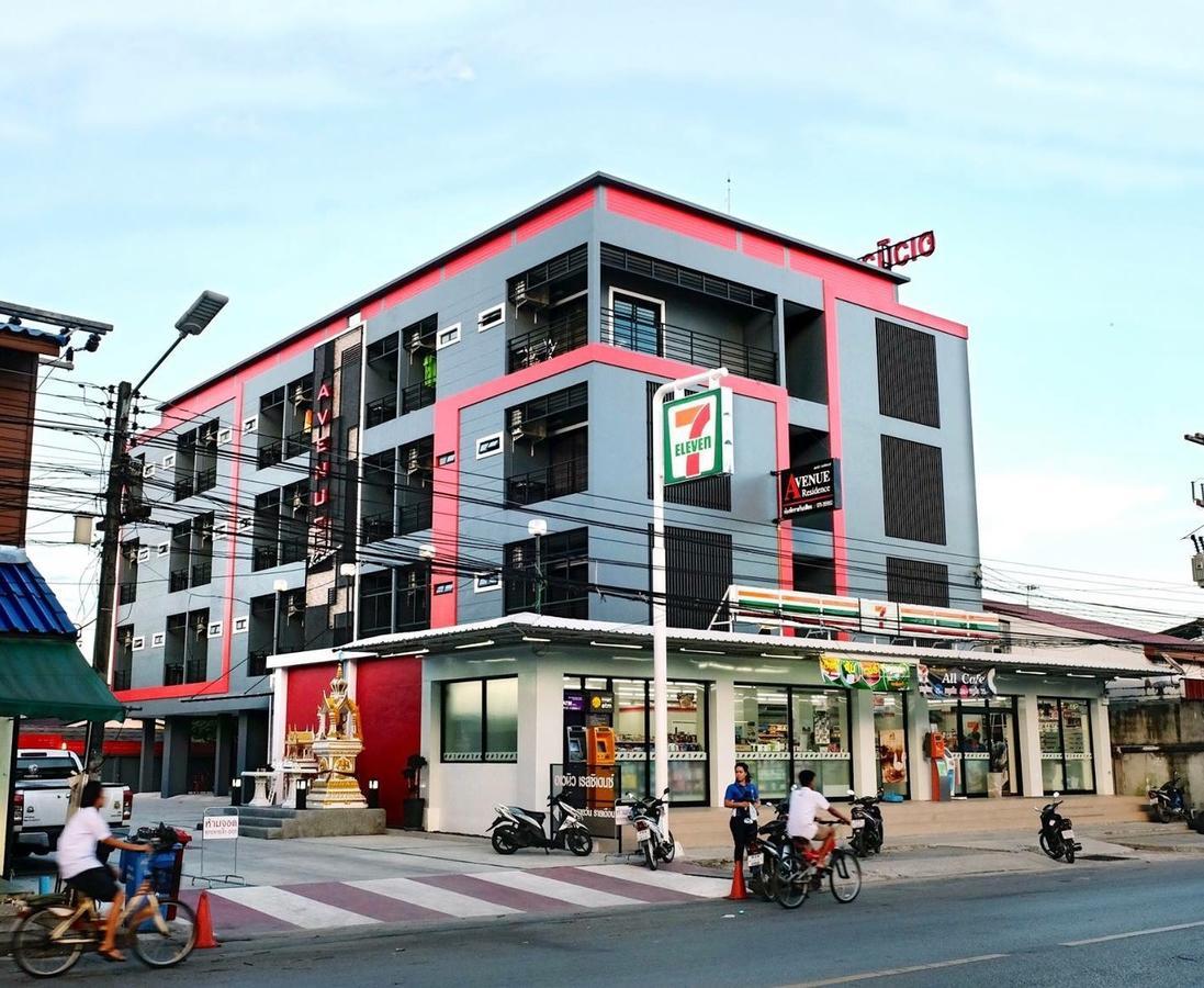 Avenue Residence Nakhon Si Thammarat Buitenkant foto