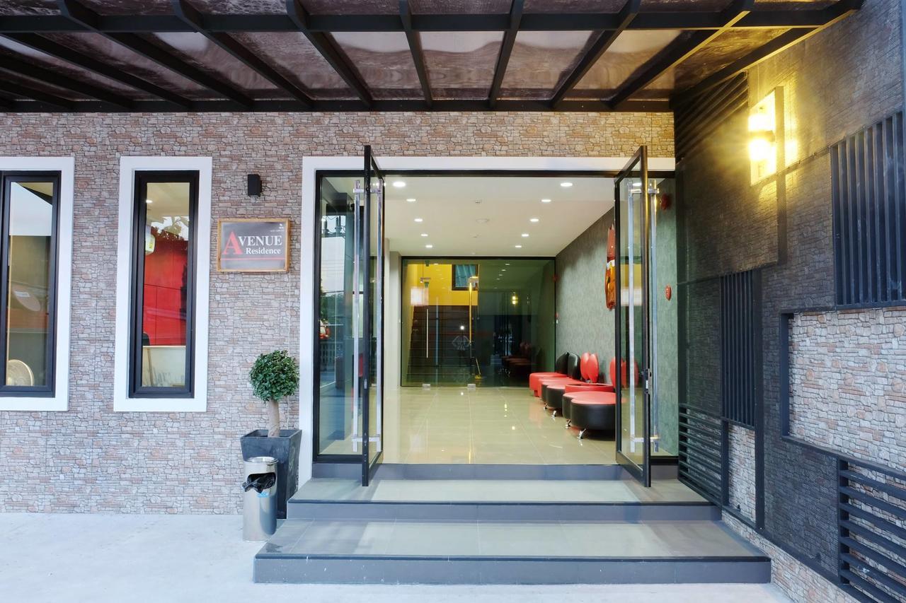 Avenue Residence Nakhon Si Thammarat Buitenkant foto