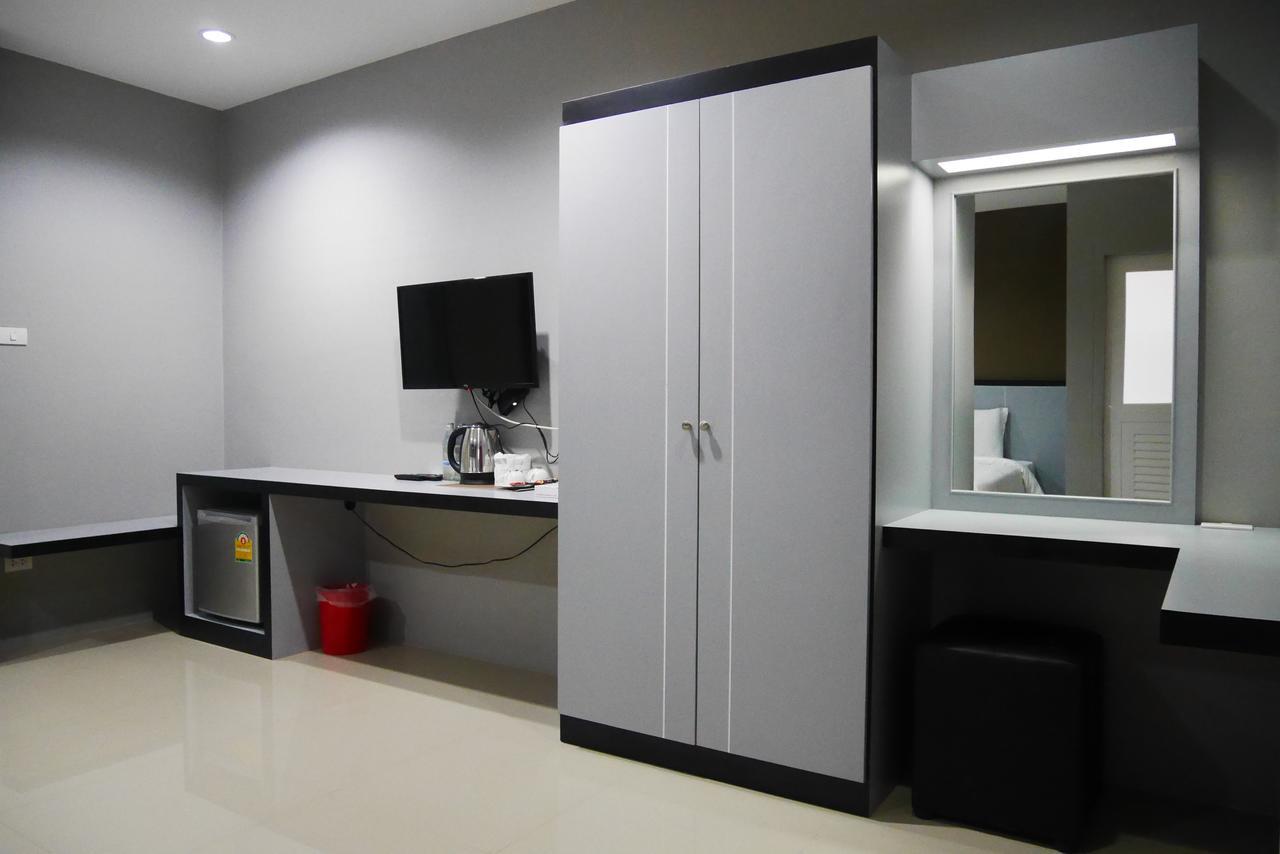 Avenue Residence Nakhon Si Thammarat Kamer foto